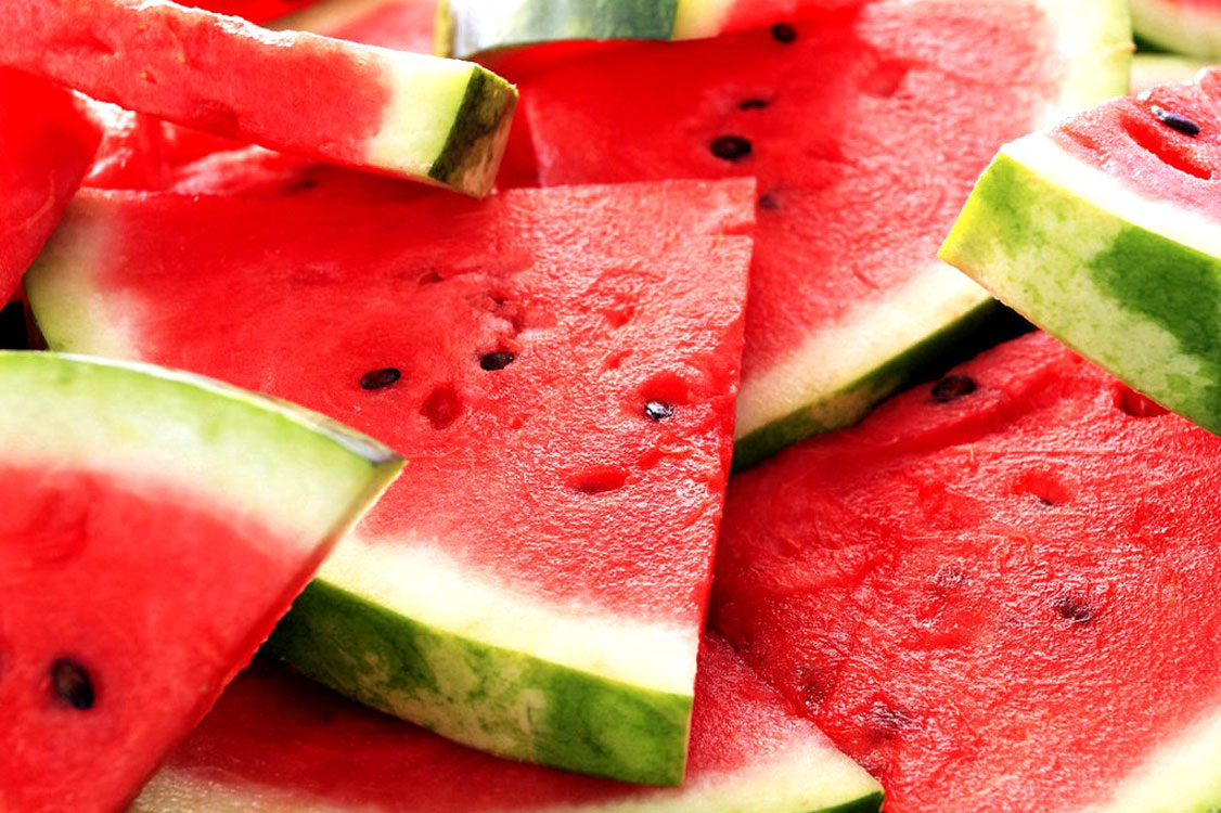 Conheça as 10 frutas com menos calorias!