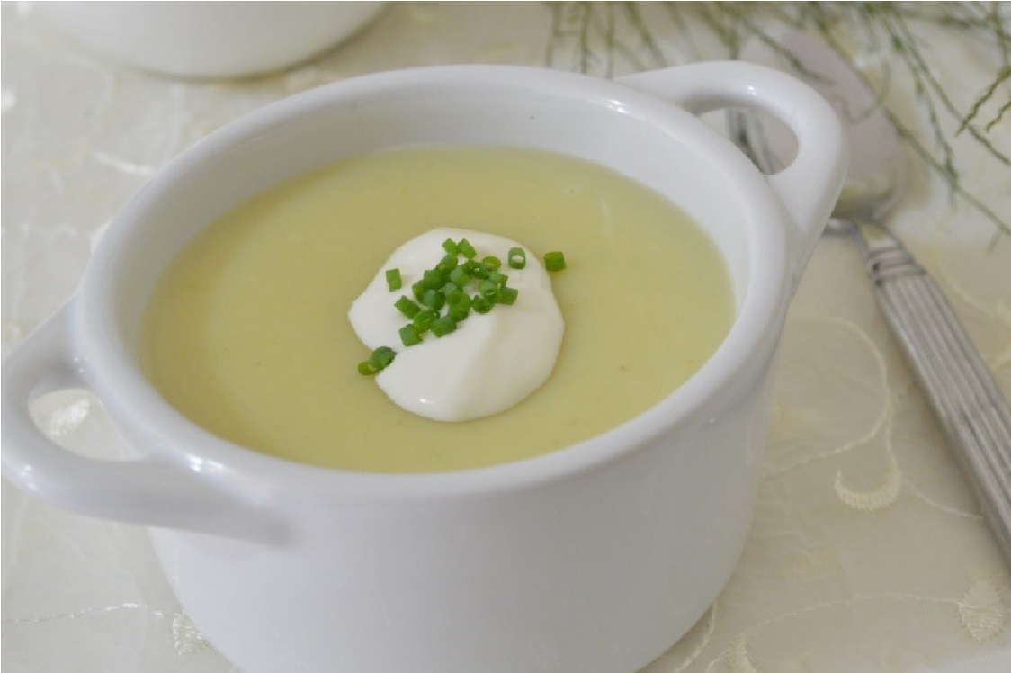 Vichyssoise, ou sopa de batata e alho-francês