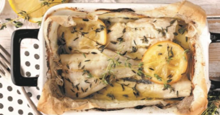 Filetes de bacalhau assado em marinada de tomilho e limão