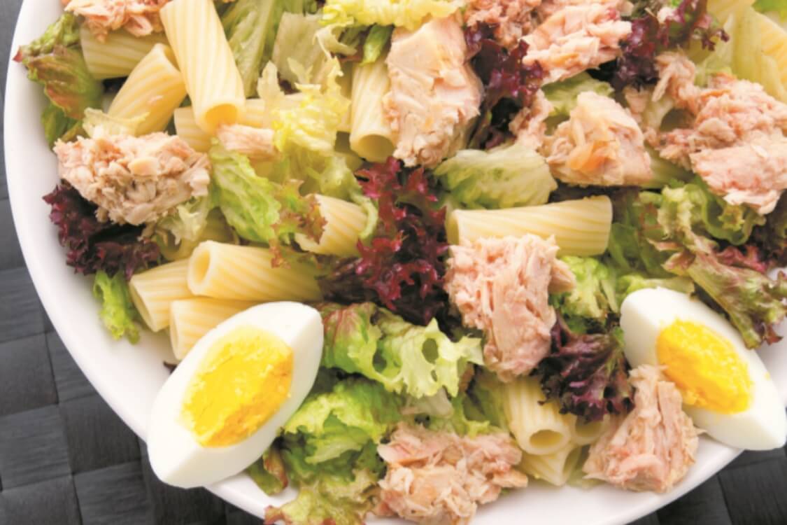Neste Dia Mundial do Atum, fique com esta salada de atum!
