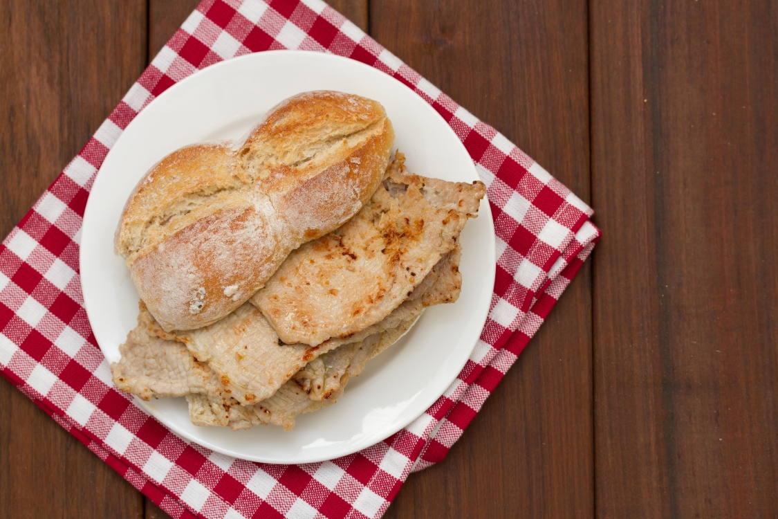 Bifanas no pão à moda de Vendas Novas: simplesmente deliciosas!