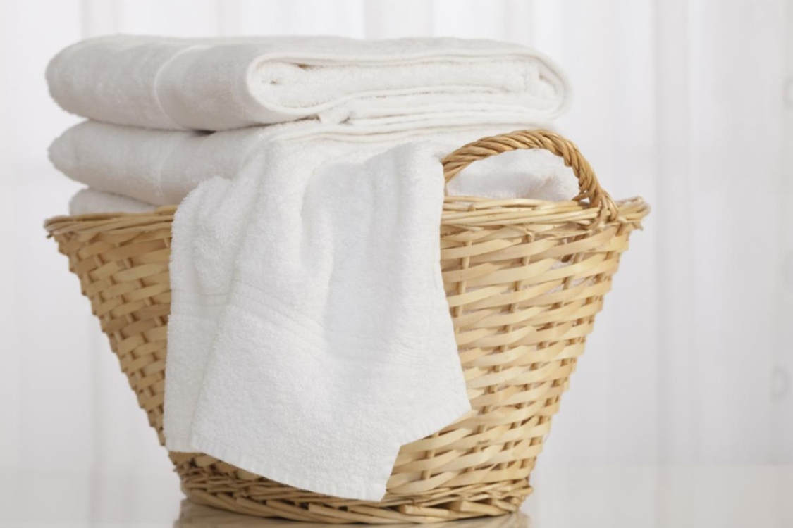 As lavandarias usam estes truques para as roupas brancas ficarem novas!