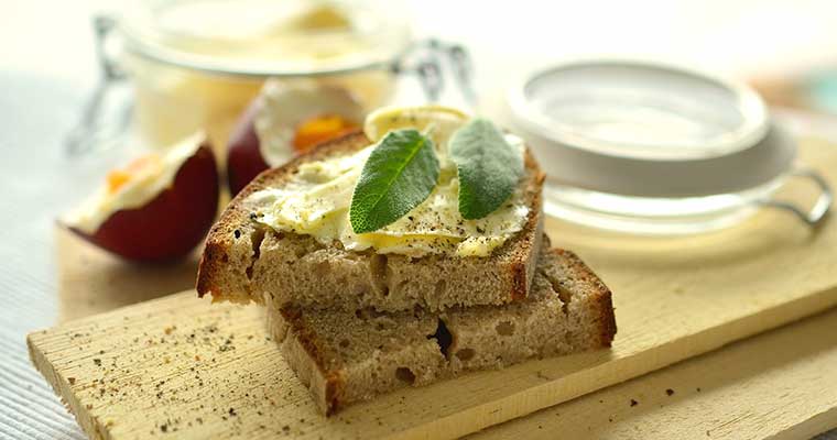 Salada de ovos de codorniz