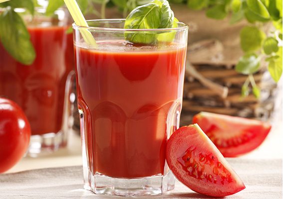 SUMOS DETOX FAZEM BEM E ESTÃO NA MODA