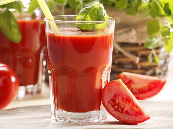 SUMOS DETOX FAZEM BEM E ESTÃO NA MODA