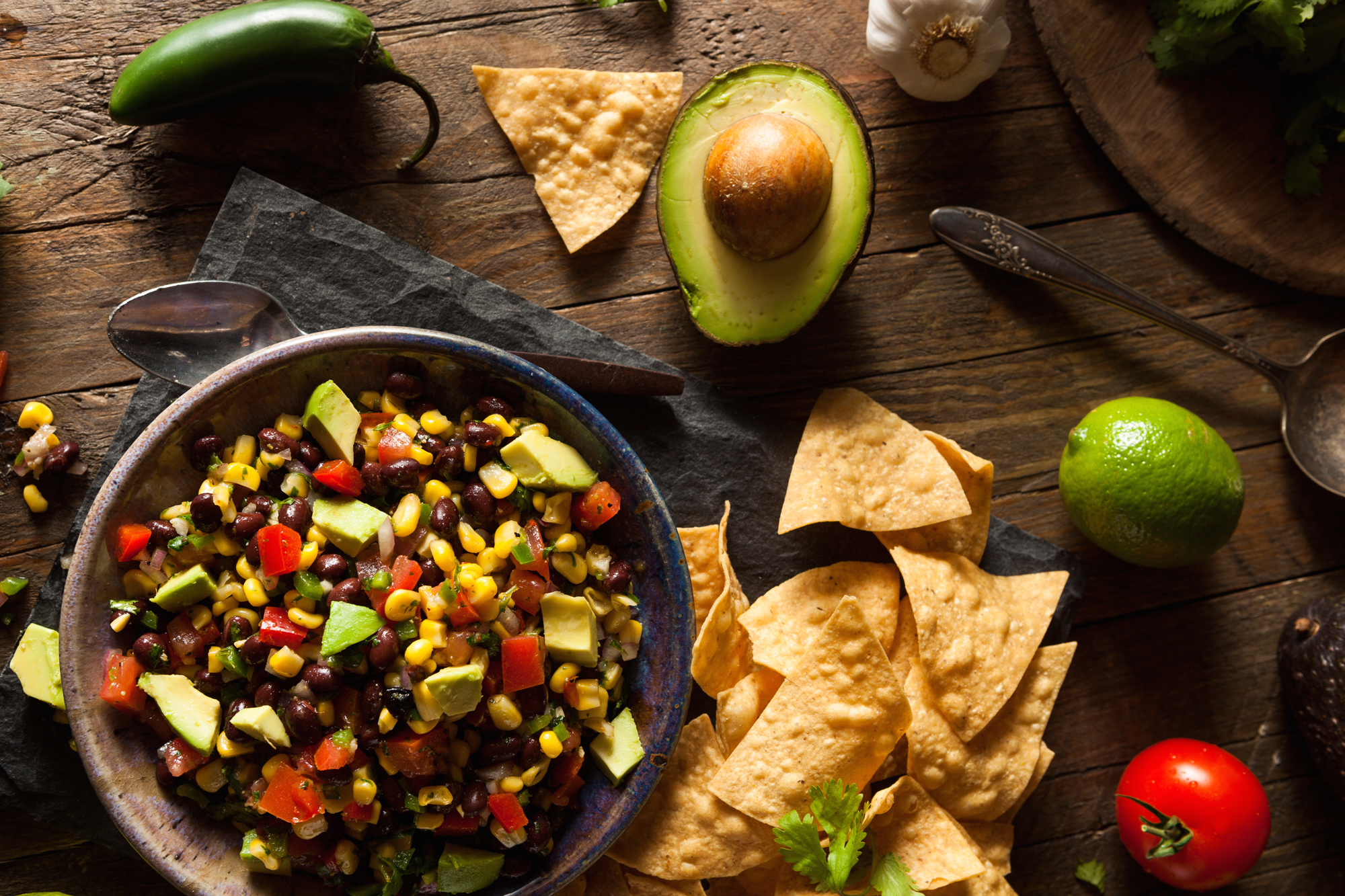 CORES ALEGRES, PALADARES FORTES