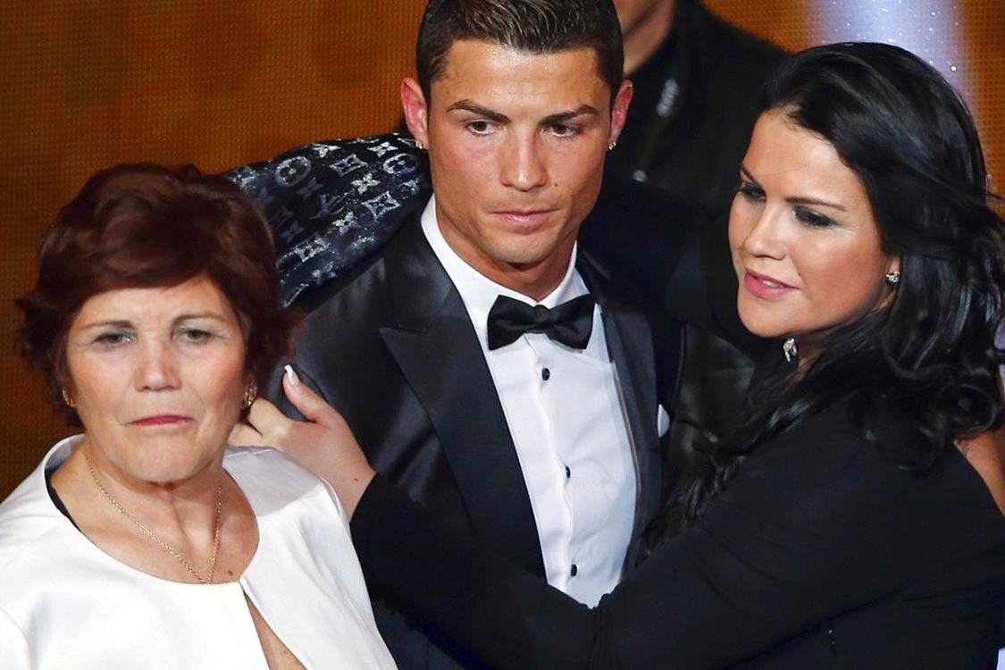 Kátia Aveiro escreve carta emocionante ao pai que já partiu