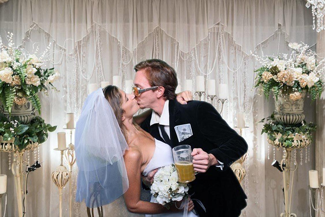 Beijar, beijaram. Casamento é que afinal não houve!