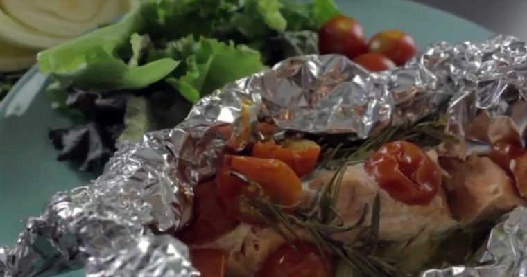Receita de Salmão com funcho no papelote