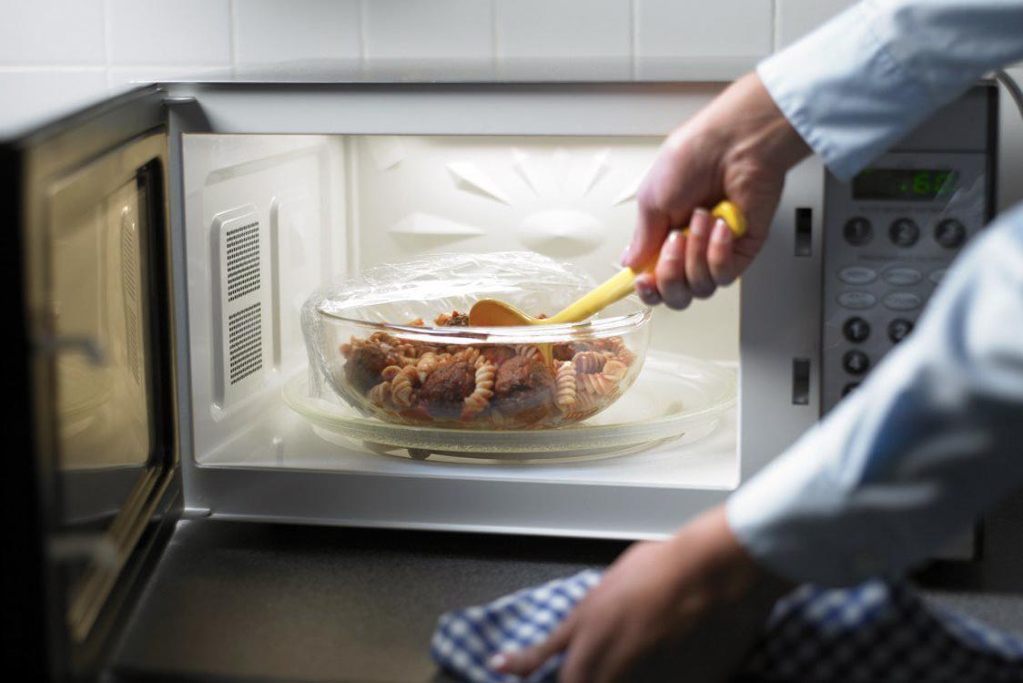 7 alimentos que nunca devem ser reaquecidos