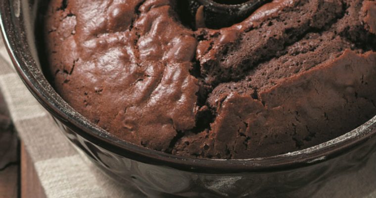 Um bolo de chocolate com gengibre para estes dias mais frios
