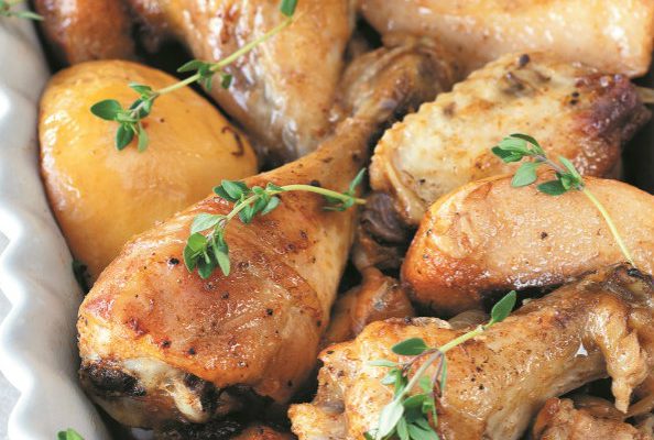 Jantar de hoje: frango com limão e tomilho