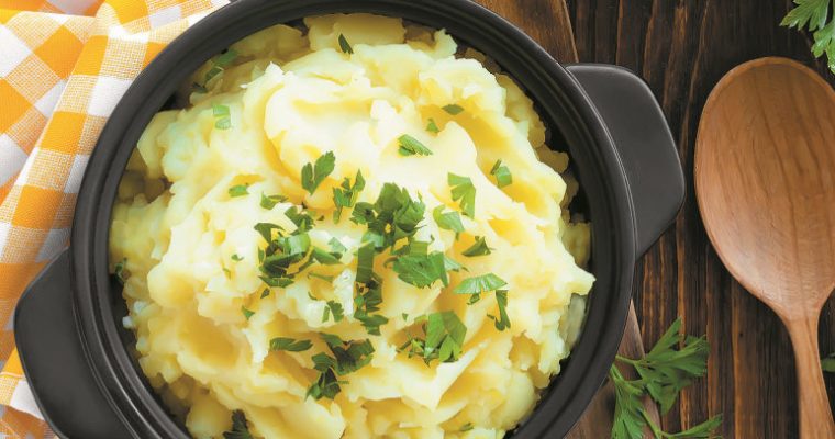 Um acompanhamento especial: puré de batata e coco