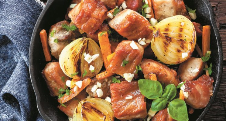 Carne de porco com legumes