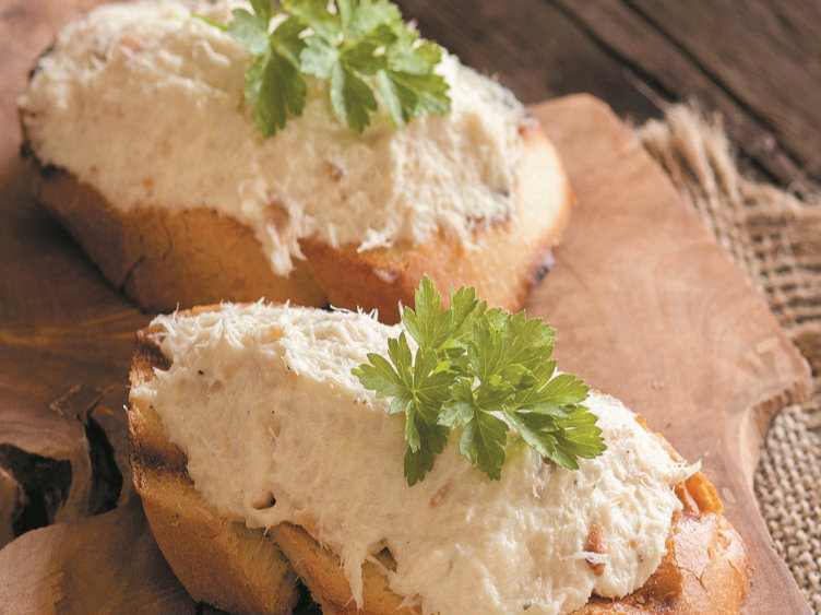 Aprenda a fazer mousse fresca de bacalhau