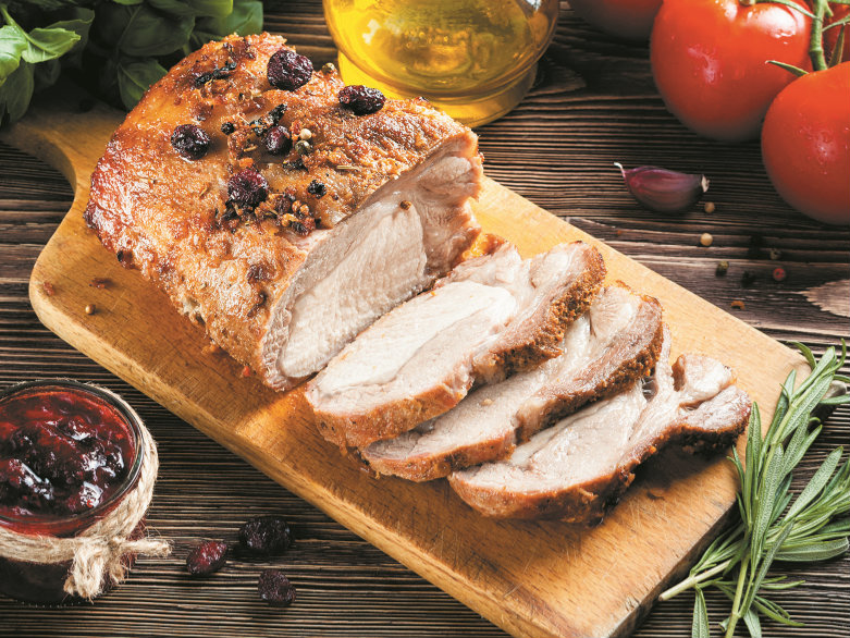 Porco assado com arando e alecrim