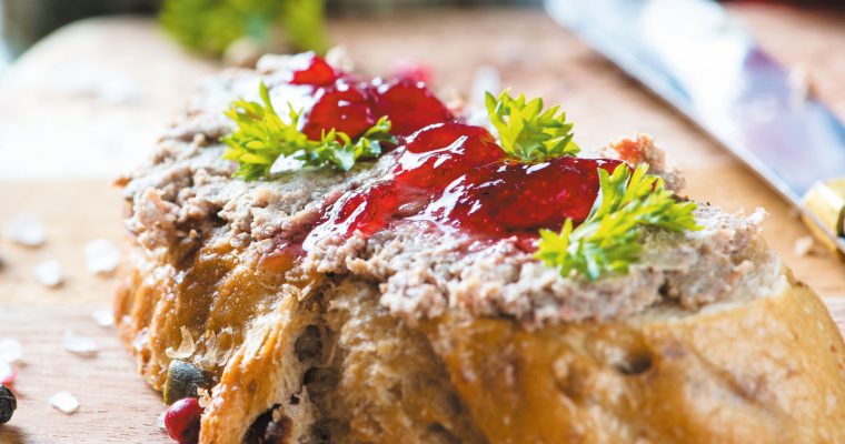 Patê de fígado com duas pimentas