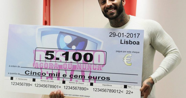 As luzes da Casa apagaram-se