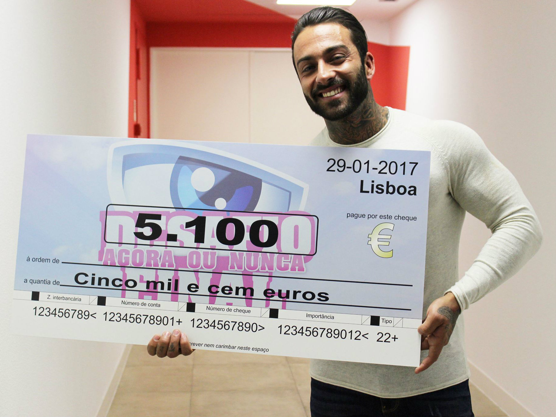 As luzes da Casa apagaram-se