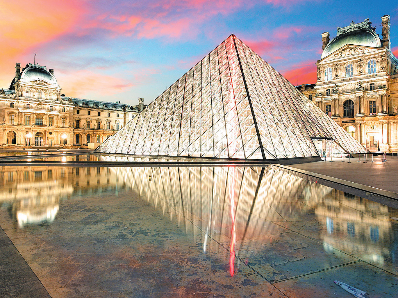 Paris: o destino ideal para o Dia dos Namorados