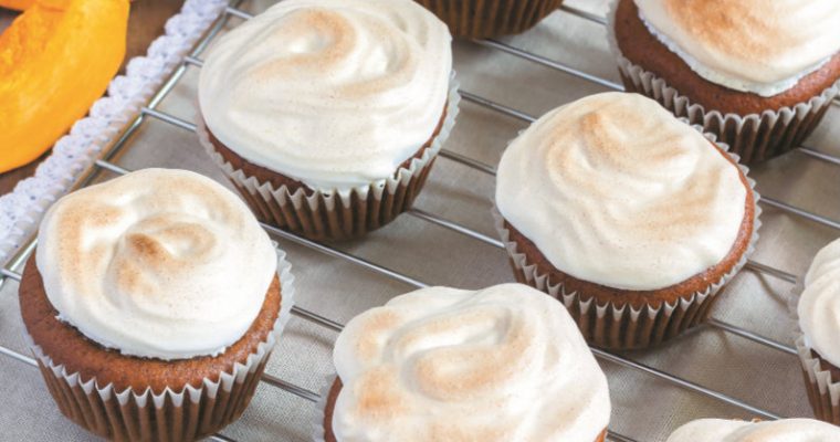 A doce receita de cupcakes de abóbora
