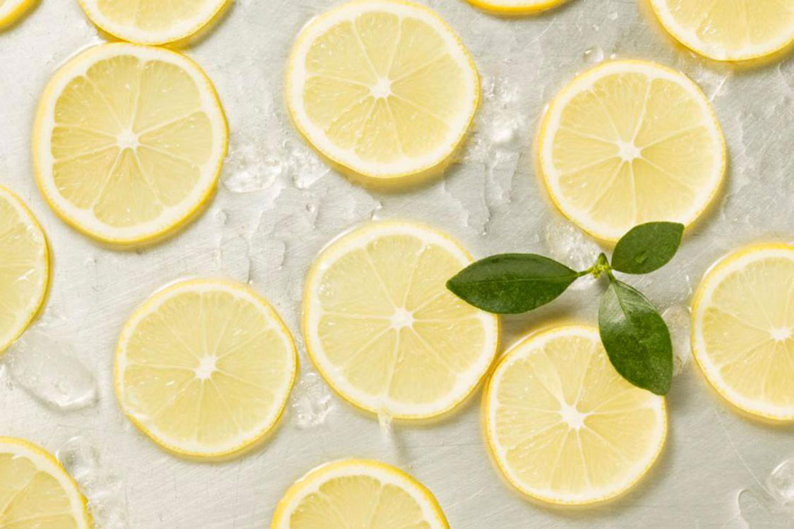 Coloque rodelas de limão ao lado da cama e durma melhor