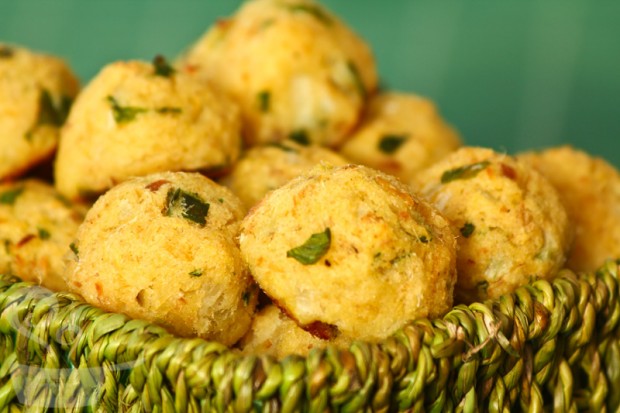 Rápidas bolinhas de bacalhau