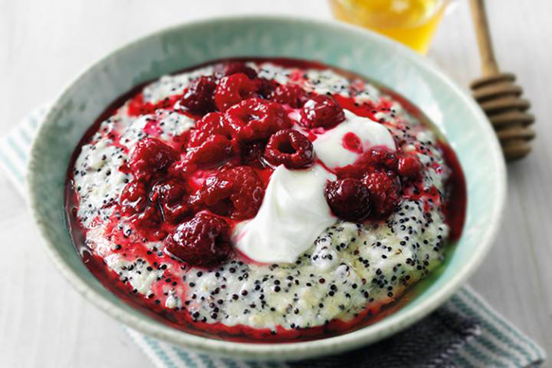 Papas de quinoa com framboesas