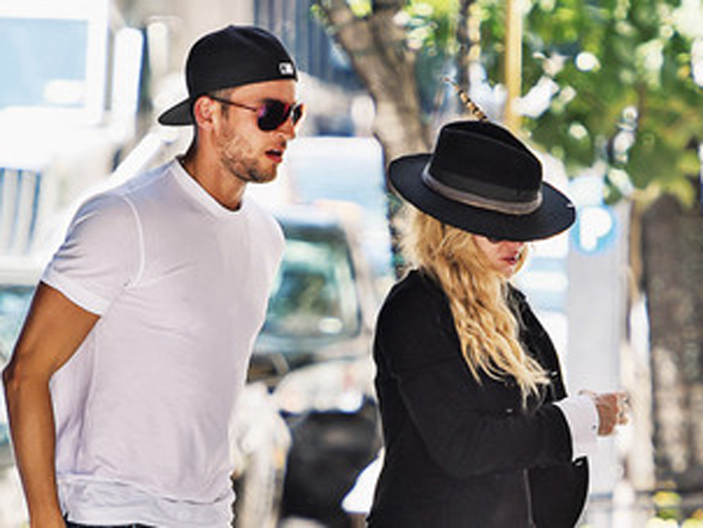 Madonna em Portugal por causa de modelo de 30 anos