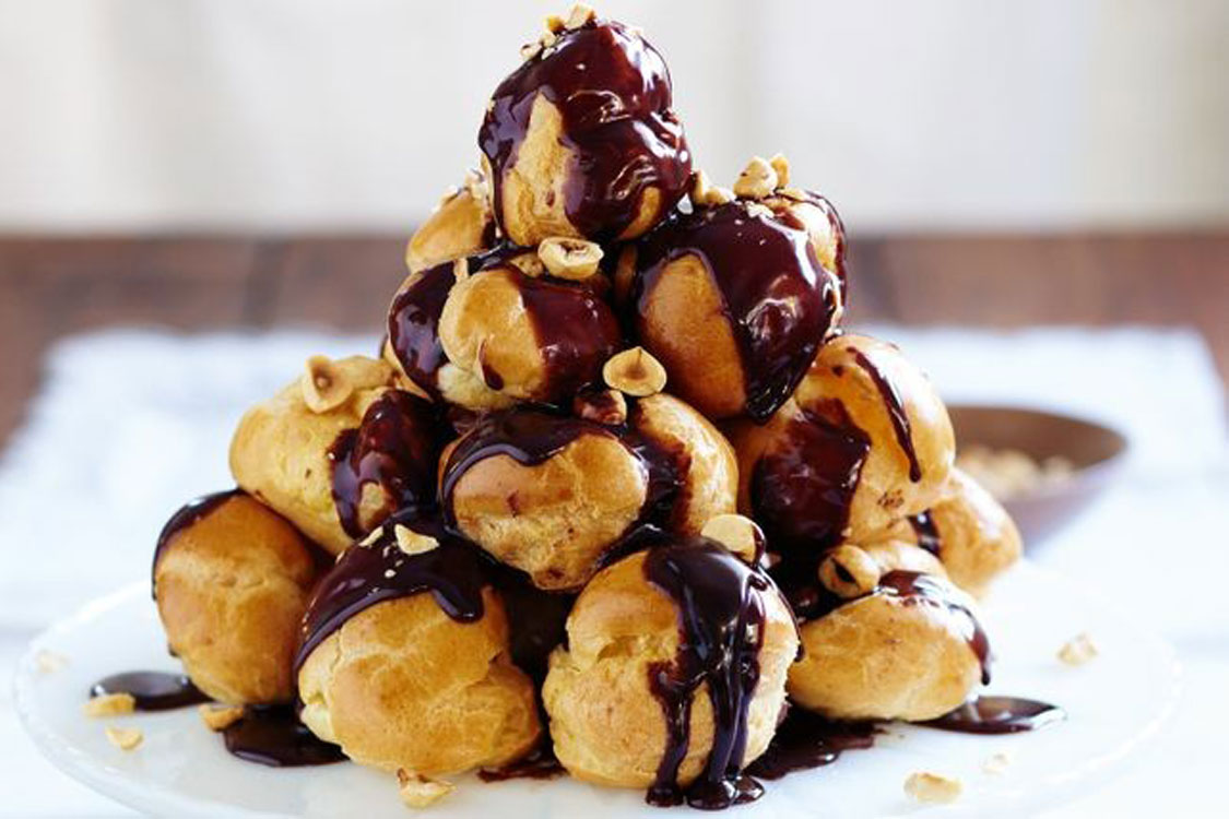 Profiteroles Turm - Rezepte Suchen