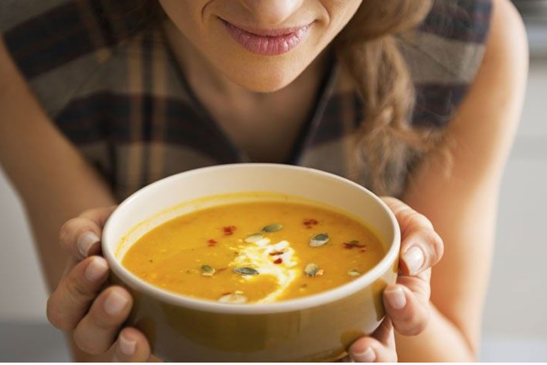 Sopas detox, já ouviu falar? São óptimas e resultam!