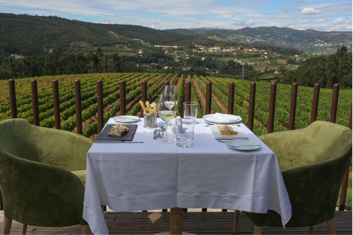 Monverde, restaurante onde o vinho é rei