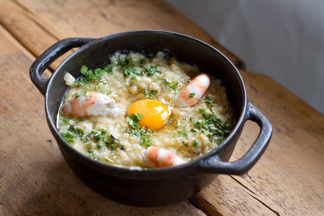 Verão rima com açorda de camarão