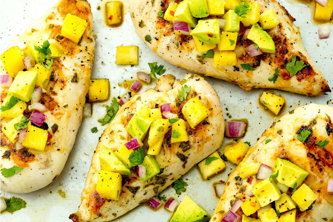 Frango outra vez? Não desespere. Esta é ‘a’ receita de peito de frango