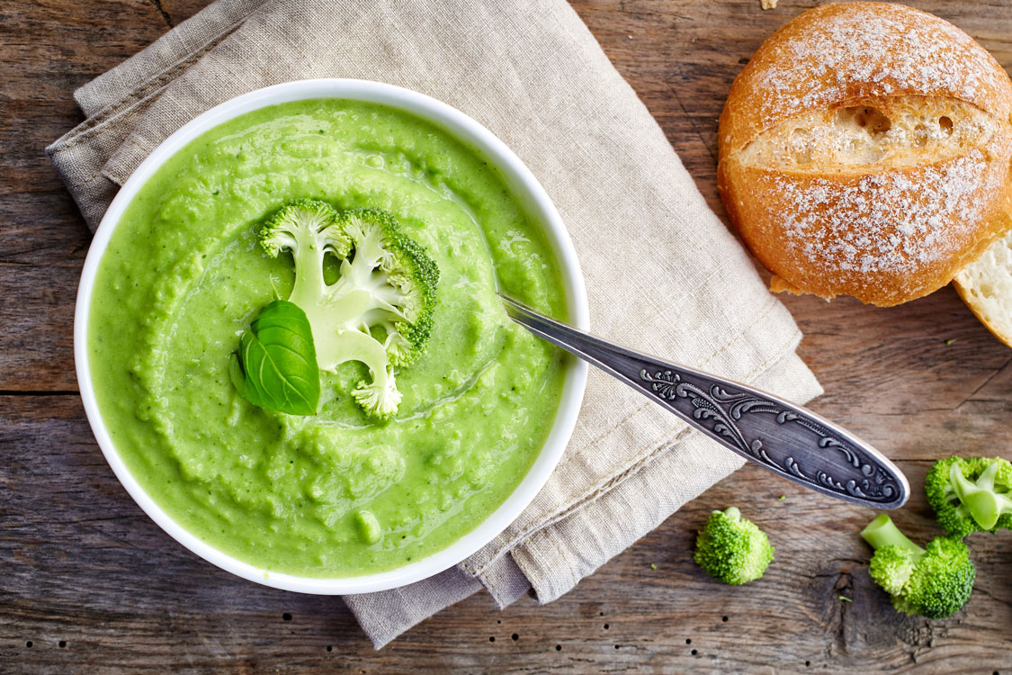 Receita de sopa de brócolos e ervilhas