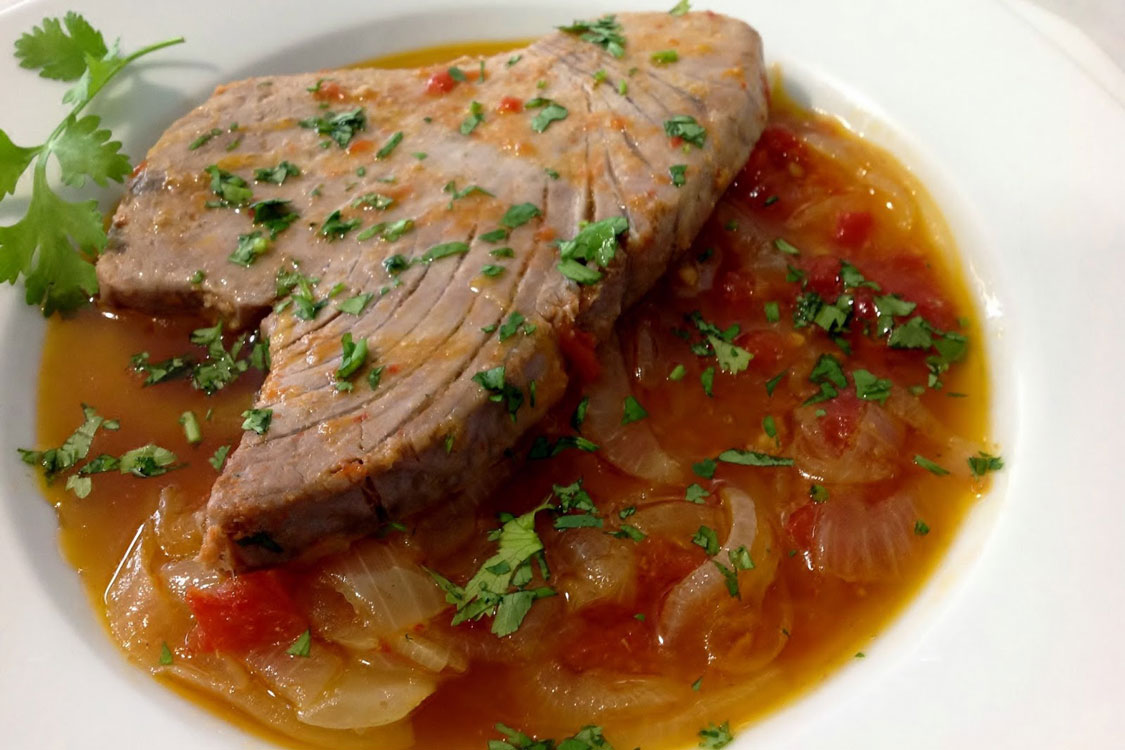 Atum de cebolada: uma receita bem algarvia