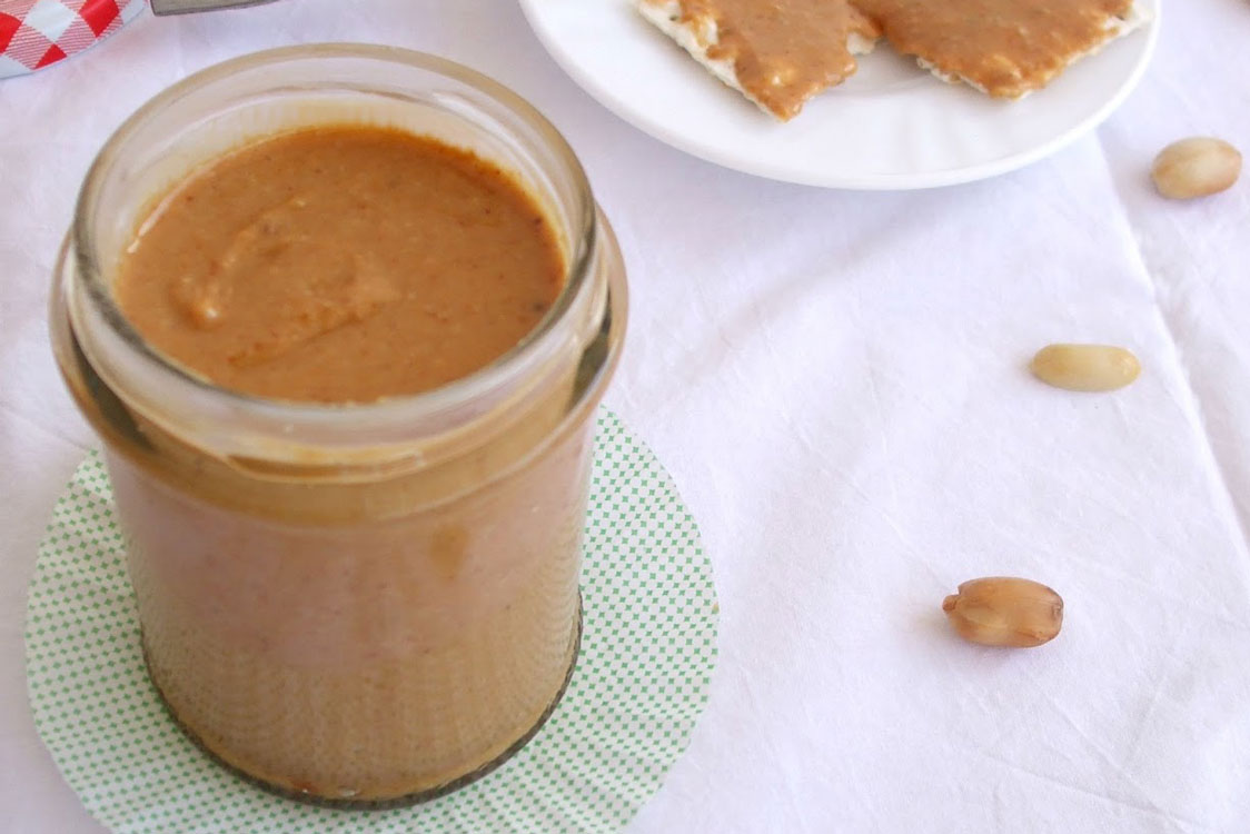 Receita saudável de manteiga de amendoim