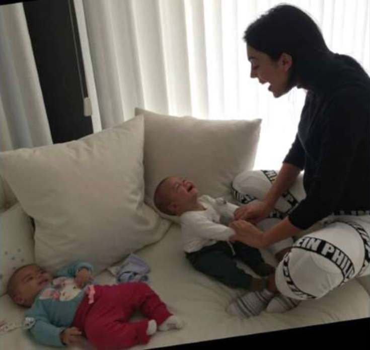 Georgina está rendida aos gémeos Eva e Mateo