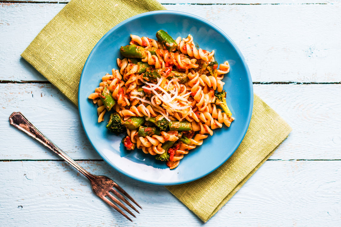Simples e saudável: fusili de vegetais