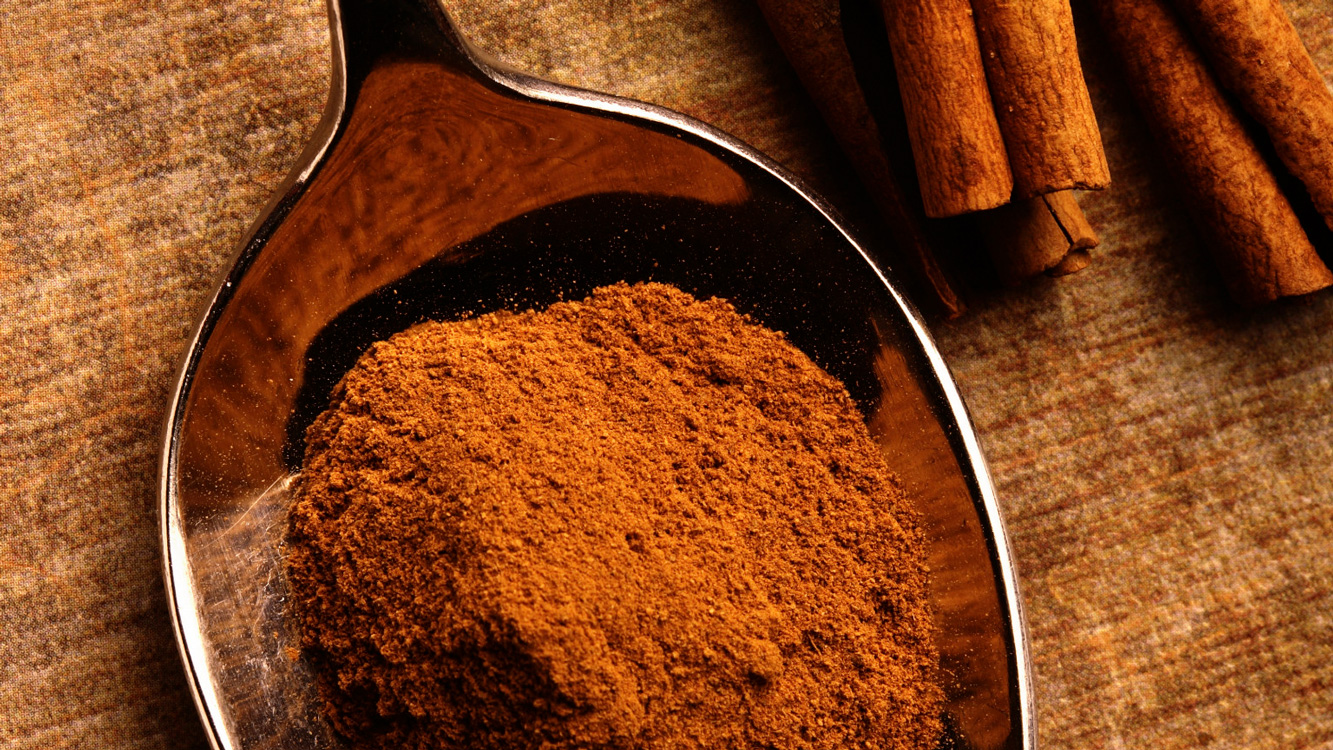 Consuma todas as manhãs 1 colher de canela em pó e é isto que vai acontecer ao seu corpo em apenas 30 dias