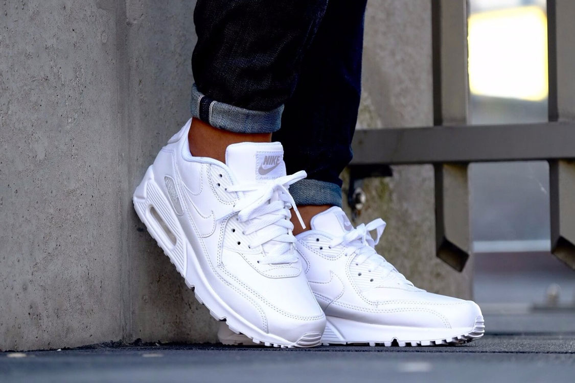 Como limpar ténis brancos: esta dica é viral!