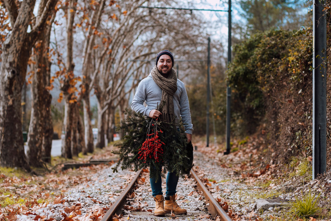 Não gaste! Faça a sua própria grinalda de Natal!