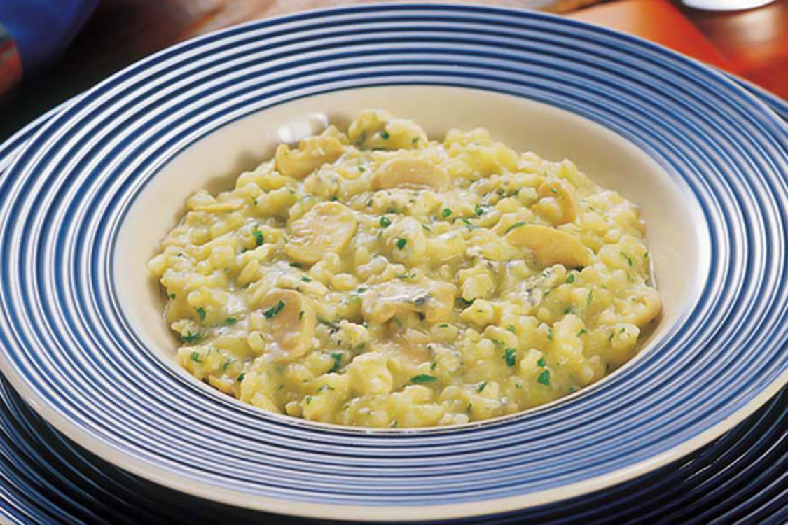Risoto de cogumelos com gorgonzola: que combinação perfeita!