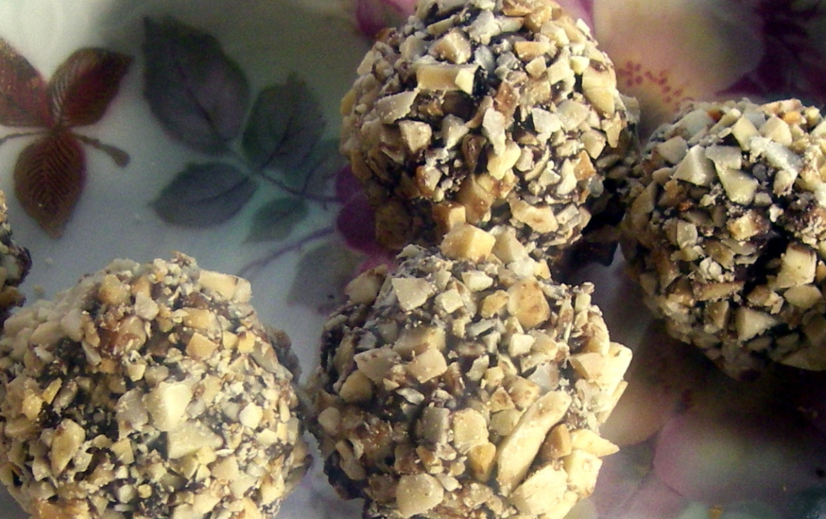 Trufas de chocolate com amêndoa sem glúten: vou devorar este doce… sem medos!