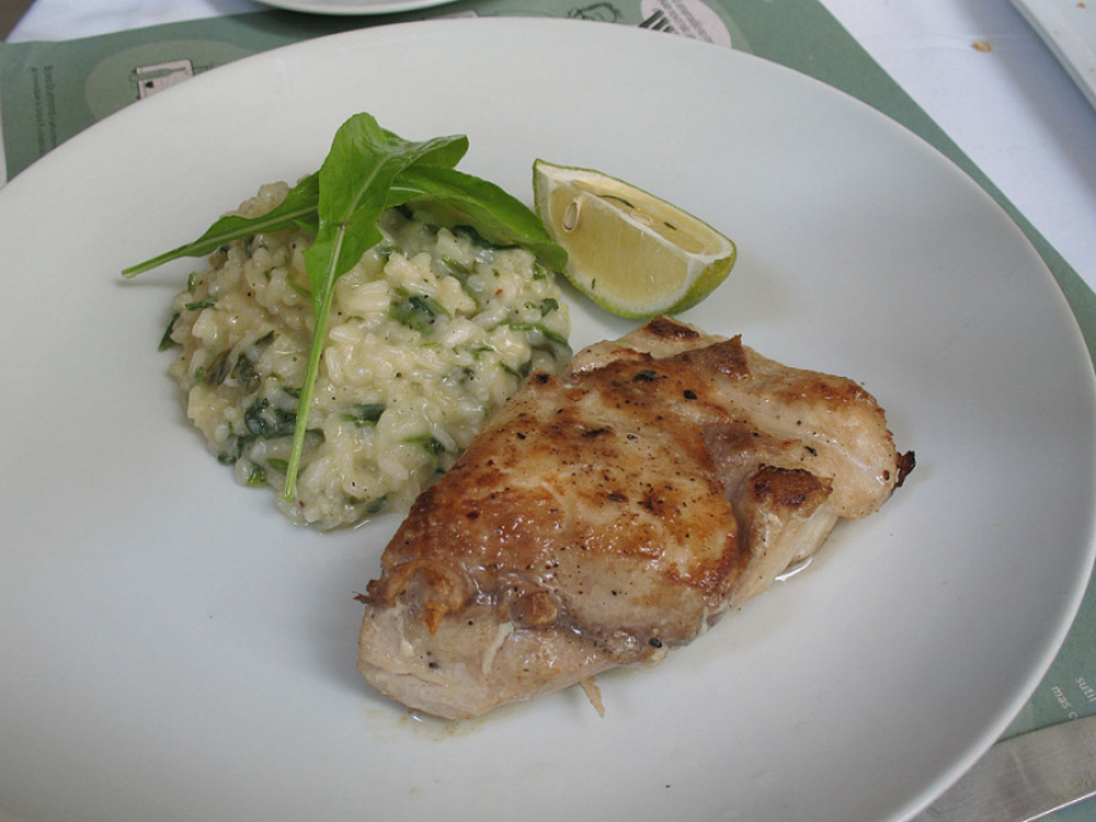 Linguado com arroz e limão