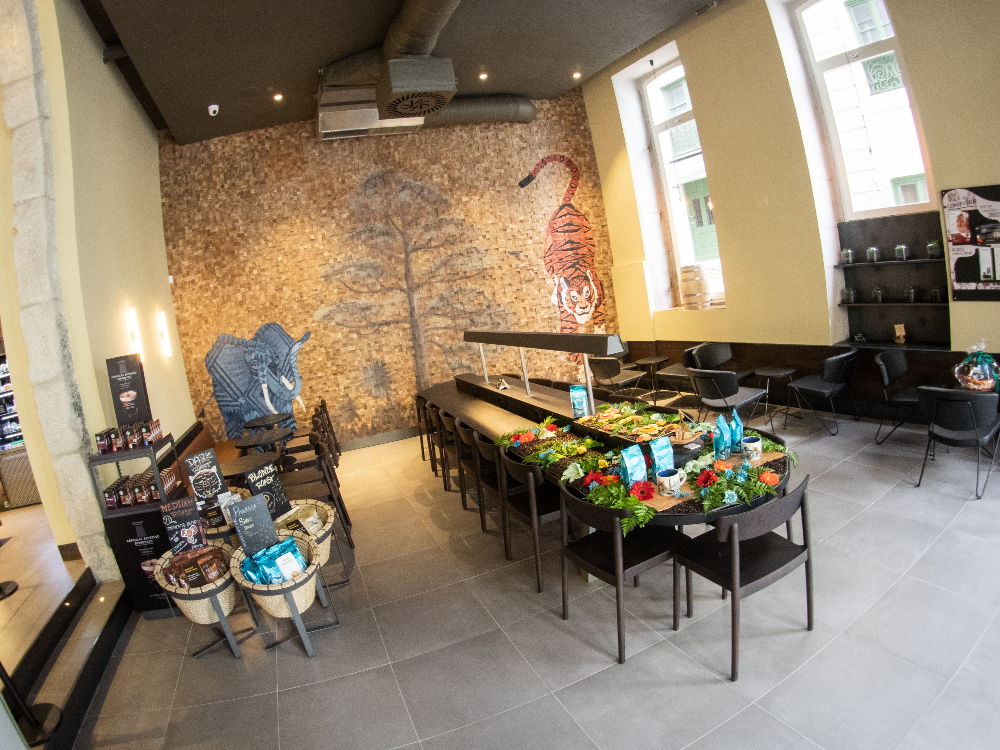 Starbucks abre nova loja no Porto