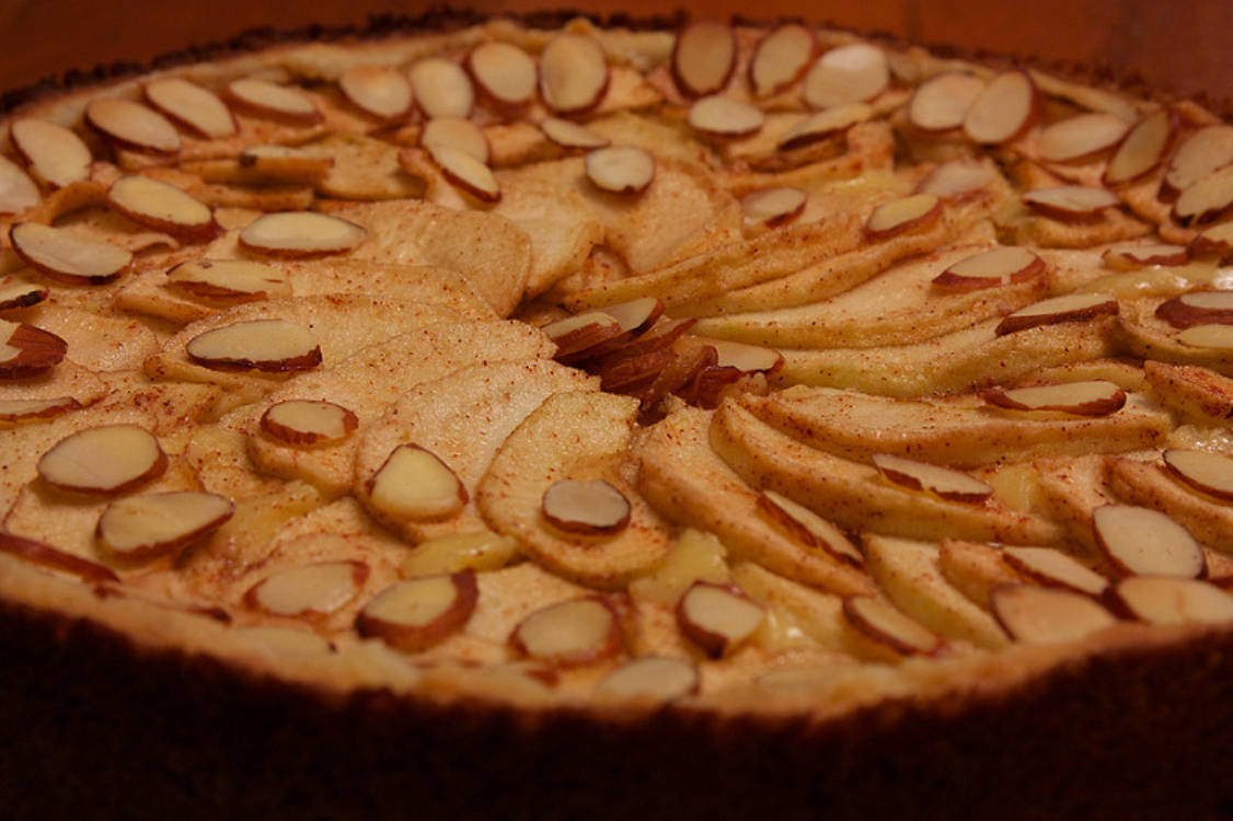 Tarte de amêndoa e maçã