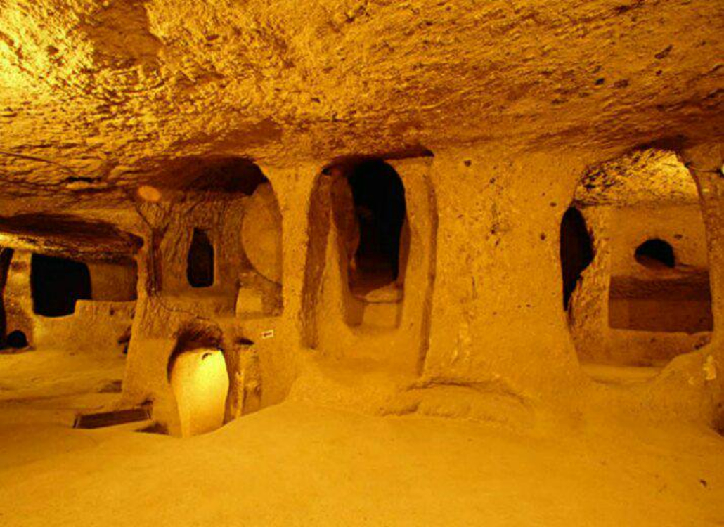 Homem descobre cidade subterrânea… na cave da sua própria casa!