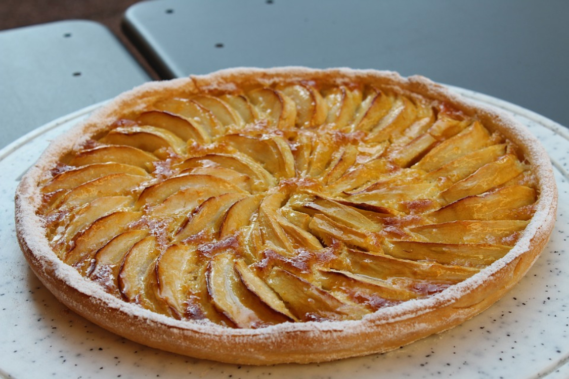 Tarte de maçã: descubra esta receita super, hiper, mega rápida!