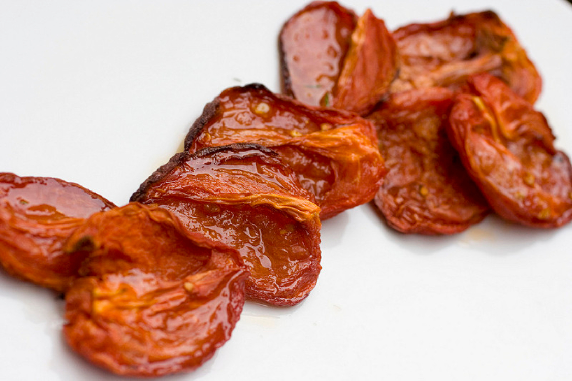 Receita de tomates assados no forno